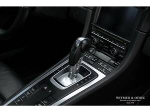 Afbeelding 12/38 van Porsche 911 Carrera 4S (WLS) (2012)