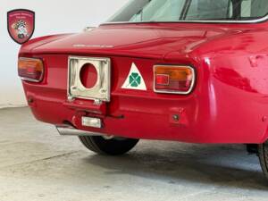 Imagen 63/68 de Alfa Romeo Giulia 1600 Sprint GT Veloce (1966)