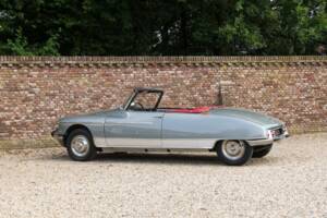 Obraz 46/50 pojazdu Citroën DS 21 Chapron (1963)