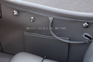 Image 9/24 de Jaguar XK 140 SE OTS (1957)