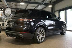 Bild 2/17 von Porsche Cayenne E-Hybrid (2018)