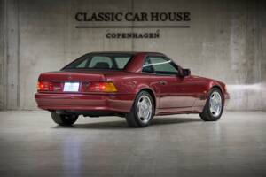 Bild 26/99 von Mercedes-Benz SL 320 (1995)