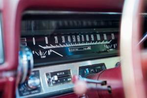 Bild 134/200 von Cadillac Coupe DeVille (1968)