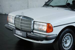 Image 5/36 of Mercedes-Benz 280 CE (1979)