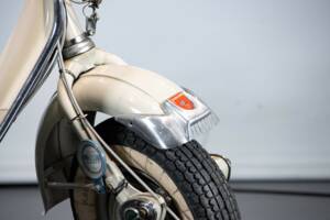 Immagine 30/50 di Innocenti Lambretta 150 D (1956)