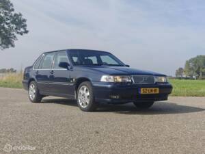 Bild 3/37 von Volvo S90 3.0i (1998)
