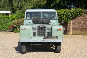 Image 10/50 of Land Rover 88 (1965)