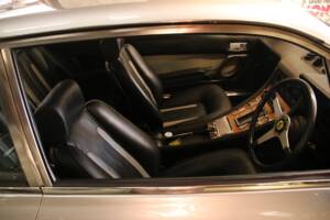 Immagine 19/34 di Ferrari 400 GT/4 2+2 (1977)