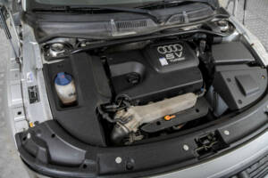 Image 36/50 of Audi TT 1.8 T (1999)