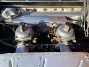 Image 47/62 of Jaguar E-Type (1969)