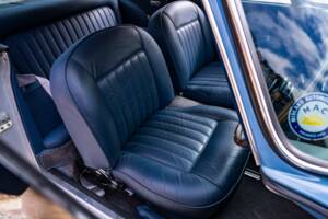 Image 15/56 of Aston Martin DB 4 (1960)