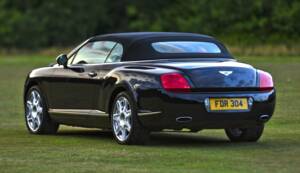 Bild 19/50 von Bentley Continental GTC W12 (2011)