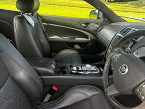 Image 20/46 of Jaguar XKR (2010)