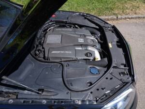 Bild 28/50 von Mercedes-Benz S 63 AMG (2015)