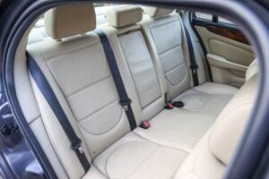 Image 37/41 of Jaguar XJR (2008)