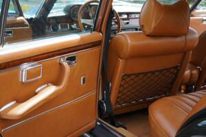 Image 15/39 of Mercedes-Benz 300 SEL 6.3 (1970)