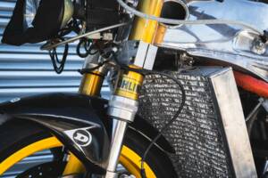 Bild 25/50 von Kawasaki ZX-R 750 (1989)