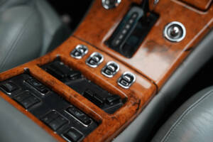 Image 49/50 of Bentley Arnage R (2004)