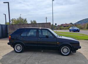 Bild 4/42 von Volkswagen Golf II GTi 16V 1.8 (1986)