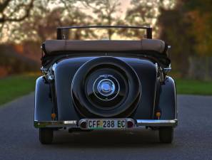 Image 13/50 of Bentley 4 1&#x2F;4 Litre (1937)