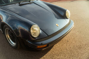 Image 13/65 de Porsche 911 Turbo 3.3 (1986)