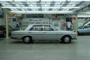 Image 14/50 of Mercedes-Benz 300 SEL 3.5 (1972)
