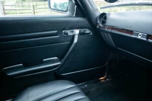 Image 19/32 de Mercedes-Benz 300 SL (1993)