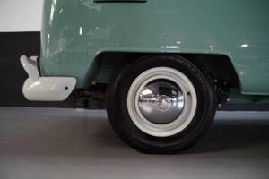 Image 6/50 of Volkswagen T1 panel van (1964)