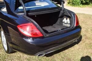 Bild 35/37 von Mercedes-Benz CL 600 (2007)