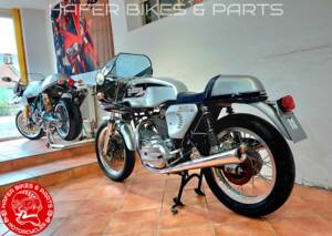Image 10/37 de Ducati 900 SS (1981)