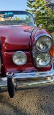 Image 41/44 of Mercedes-Benz 220 SE b (1962)