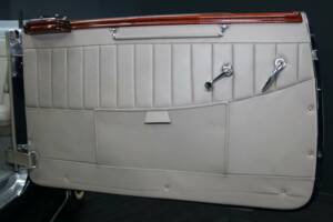 Image 9/50 of Mercedes-Benz 320 Cabriolet B (1939)