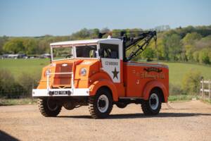 Image 49/50 of Chevrolet COE Truck (1944)