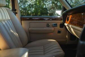 Imagen 25/50 de Rolls-Royce New Silver Dawn (1997)