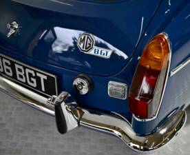 Afbeelding 42/50 van MG MGB GT V8 (1974)