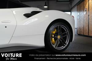 Image 43/50 of Ferrari 488 GTB (2015)