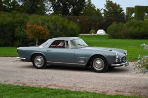 Afbeelding 3/29 van Maserati 3500 GT Touring (1961)