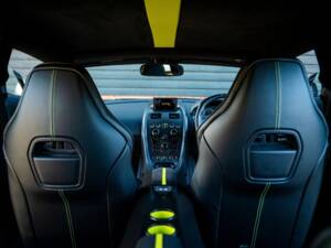 Imagen 29/52 de Aston Martin Rapide AMR (2020)