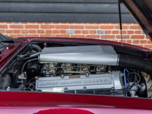 Afbeelding 46/62 van Aston Martin V8 Vantage X-Pack (1987)