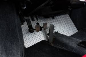 Image 35/48 of Porsche 356 C 1600 (1964)