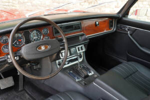 Bild 42/50 von Jaguar XJ 6 C 4.2 (1976)