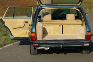 Image 14/24 of Mercedes-Benz 280 TE (1983)
