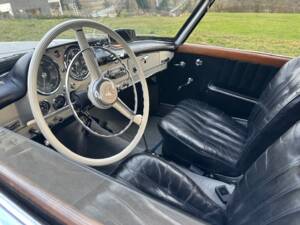 Bild 3/4 von Mercedes-Benz 190 SL (1962)