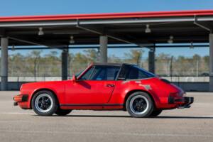 Image 3/10 de Porsche 911 SC 3.0 (1979)