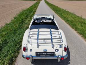 Image 26/27 of MG MGA 1500 (1958)