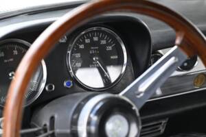Image 58/66 of Alfa Romeo 1750 Spider Veloce (1968)