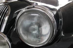 Afbeelding 60/102 van Jaguar XK 120 SE FHC (1954)