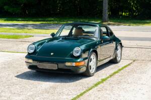 Image 6/35 of Porsche 911 Carrera 2 (1990)