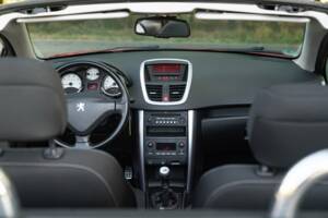 Image 38/50 of Peugeot 207 CC 1.6 VTi (2008)