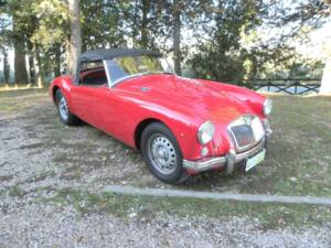 Image 3/18 de MG MGA Twin Cam (1959)